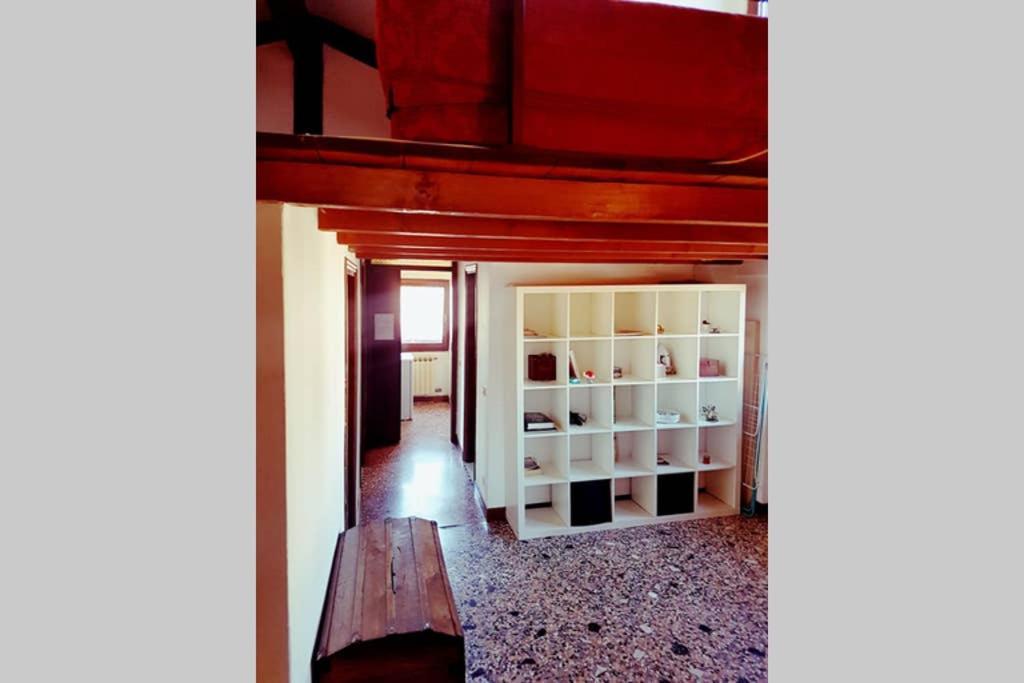 Large Top 3 Rooms Flat Central Rialto Венеция Экстерьер фото