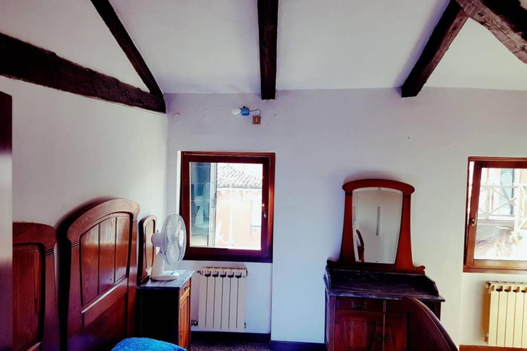 Large Top 3 Rooms Flat Central Rialto Венеция Экстерьер фото
